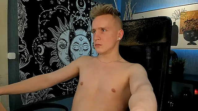 AlexxSweet online show from March 1, 4:00 pm