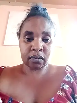 ZOQULUx online show from February 6, 12:30 pm