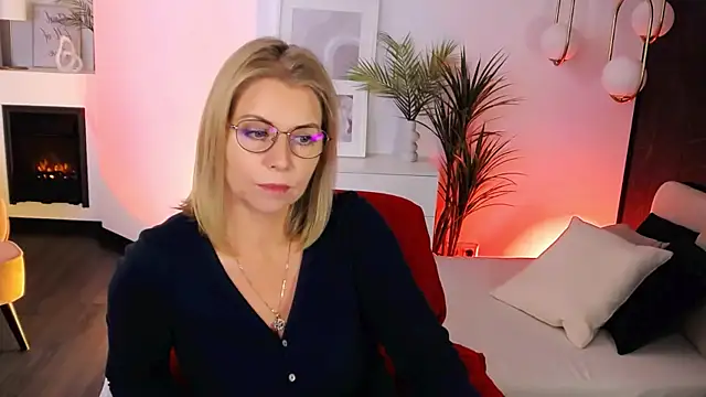 Annie Light online show from September 21, 5:42 am