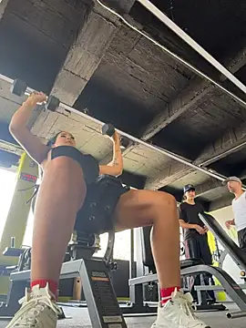 Luisa Fernandaa online show from March 19, 7:07 pm