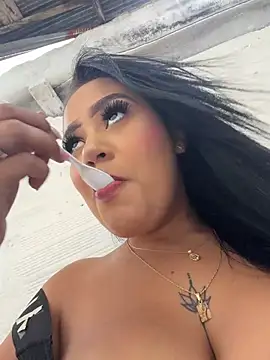 Luisa Fernandaa online show from April 11, 9:52 pm