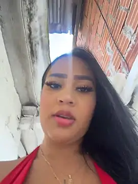 Snapshot of Luisa_Fernandaa chatting on May 3, 9:10 pm Luisa Fernandaa online show from May 3, 9:10 pm