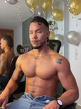 ARON TAYLER01 online show from March 2, 4:32 pm