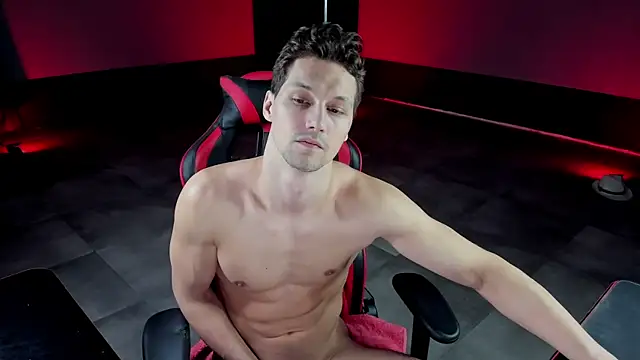 dirty-boss online show from February 14, 9:21 pm