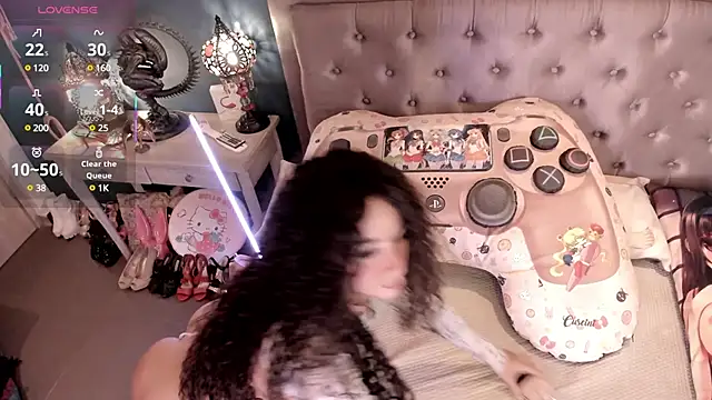 Snapshot of Orianna_reed_ chatting on February 13, 11:28 am Orianna reed  online show from February 13, 11:28 am