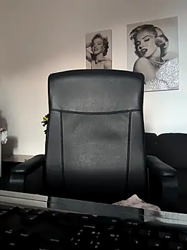 Ladykaos online show from September 27, 3:39 pm