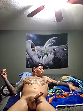 MrBiggBallz online show from December 6, 8:18 pm