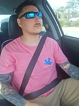 MrBiggBallz online show from January 8, 7:05 pm