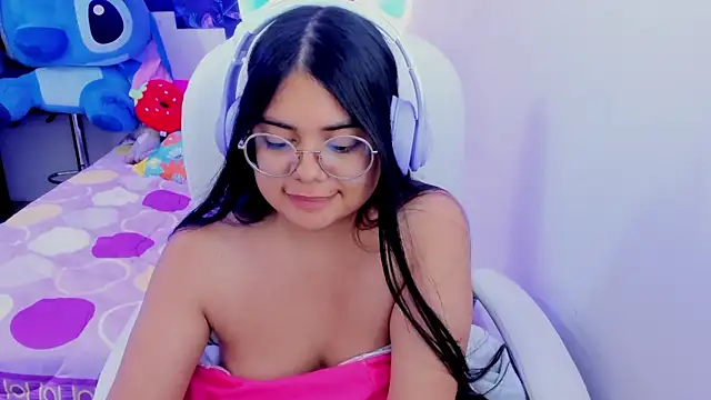 esmeralda112 online show from March 7, 12:58 am