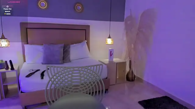 valeria acosta  online show from February 17, 7:21 pm