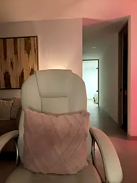 Im Valentina online show from November 28, 12:02 am