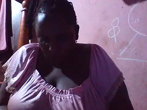 big clits online show from May 26, 4:36 pm