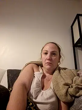 Wisie Cutie online show from December 10, 10:47 pm