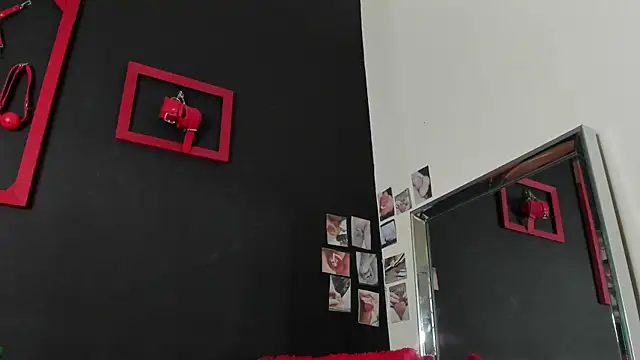 Snapshot of trinitty chatting on March 14, 8:17 pm trinitty online show from March 14, 8:17 pm