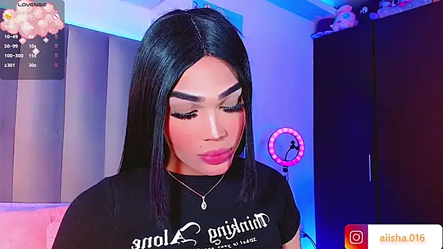 AiishaRose online show from January 26, 1:04 pm