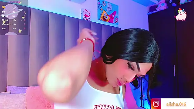 AiishaRose online show from February 5, 1:00 pm