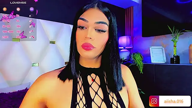 AiishaRose online show from March 25, 4:07 am