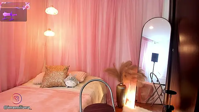 soyemi online show from April 7, 11:26 pm