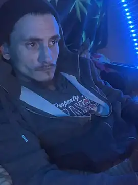 Snapshot of bugboy chatting on March 12, 6:52 am bugboy online show from March 12, 6:52 am