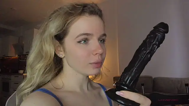 lit asella online show from January 16, 12:42 pm