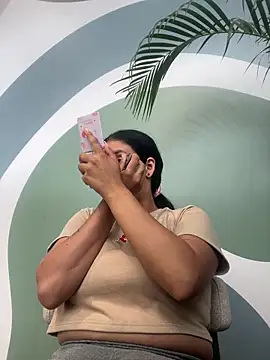 Annya-sweet online show from March 17, 2:23 pm