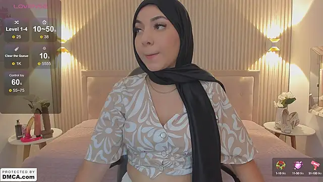 Sooffii 1 online show from December 19, 7:07 pm