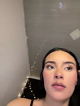 salome polaniiee online show from December 27, 8:56 am