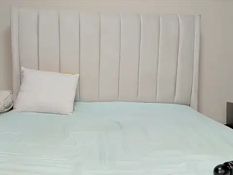  heavenlysent online show from October 31, 4:24 am