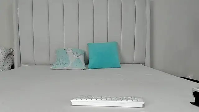  heavenlysent online show from May 21, 3:46 am