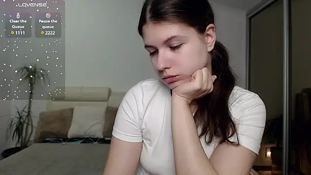 SayMeow  online show from February 15, 11:47 pm