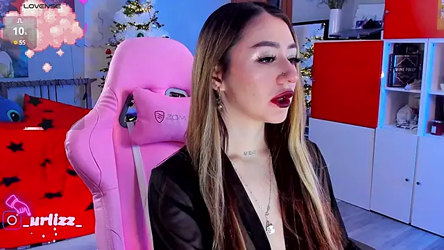 Snapshot of Fiona-Love chatting on January 16, 8:36 pm Fiona-Love online show from January 16, 8:36 pm