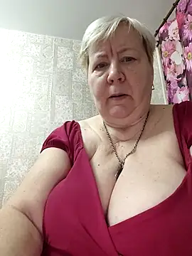 EffectFiona online show from December 1, 1:32 am