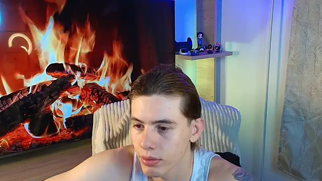 Snapshot of dimitri_tv chatting on October 4, 3:15 am dimitri tv online show from October 4, 3:15 am