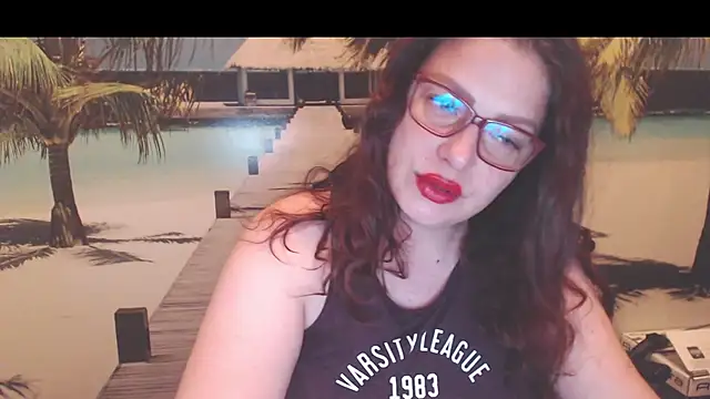 Queen  Natasha online show from June 28, 9:32 pm