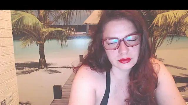 Queen  Natasha online show from July 8, 10:14 pm