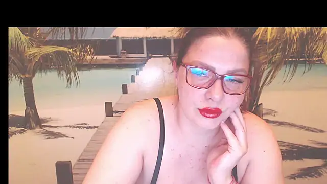 Queen  Natasha online show from July 25, 7:33 pm