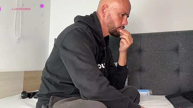 tim beard online show from April 11, 10:03 pm