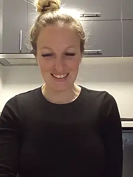 MaviePearl online show from February 3, 8:46 am