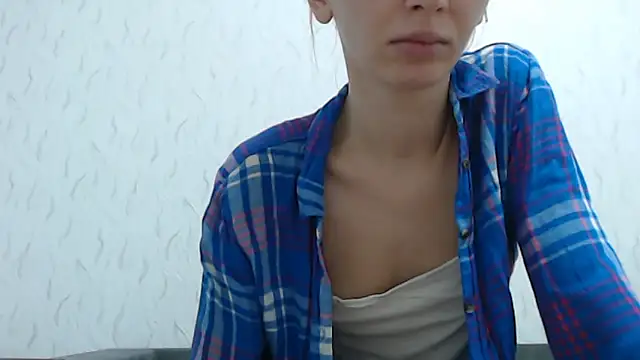 HoneyWiles online show from January 7, 2:08 pm