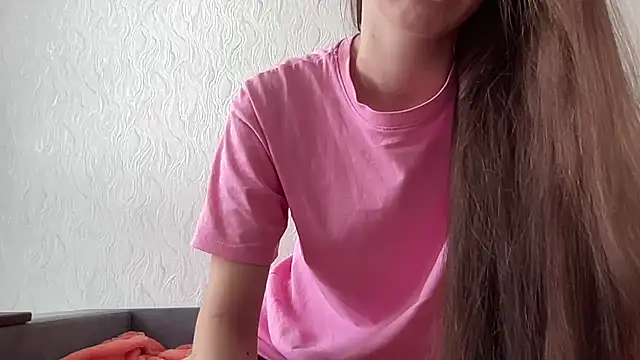 HoneyWiles online show from July 10, 1:14 pm
