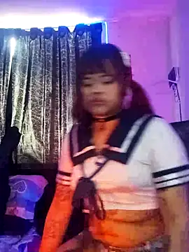 violetagrey  online show from September 12, 3:23 pm