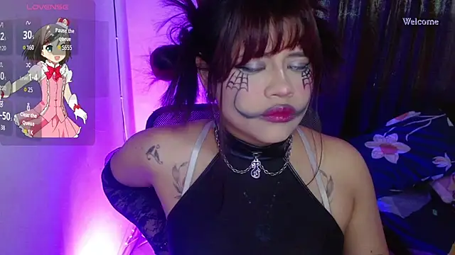 violetagrey  online show from October 6, 11:07 am