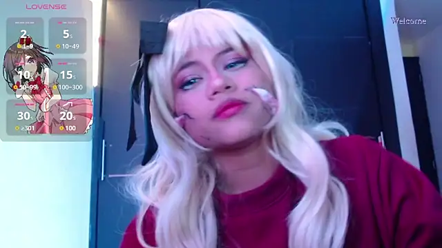 violetagrey  online show from October 22, 12:00 am