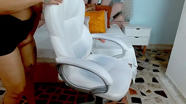 sophia hadid online show from December 26, 9:58 pm