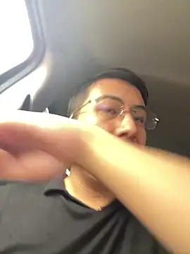 andrewmhilton  online show from March 8, 6:16 pm