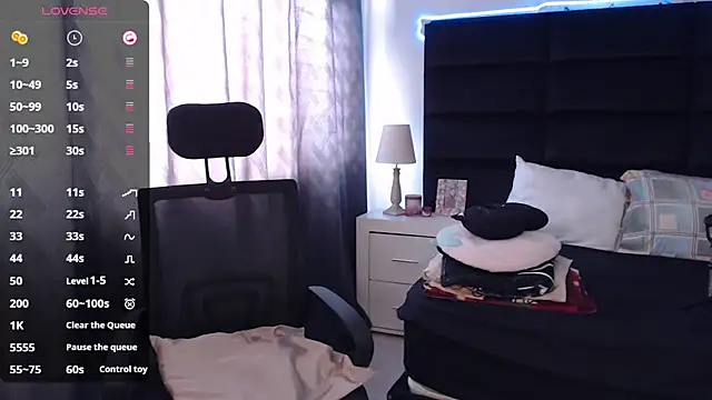 andrewmhilton  online show from September 12, 4:51 pm