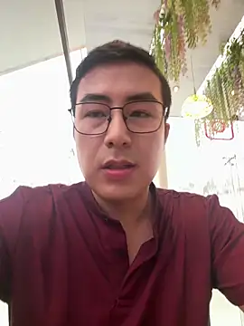 andrewmhilton  online show from November 12, 6:19 pm