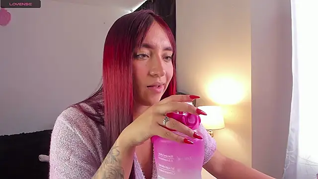 Snapshot of _Tammyy chatting on January 24, 7:49 pm  Tammyy online show from January 24, 7:49 pm