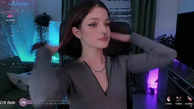 BratzieDarsie online show from January 9, 3:01 pm