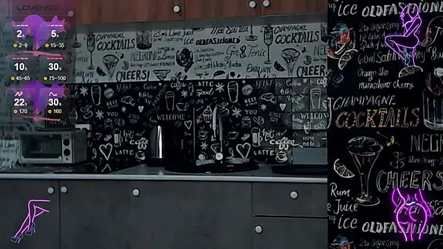 Snapshot of Celine_Faer1 chatting on February 5, 12:43 pm Celine Faer1 online show from February 5, 12:43 pm